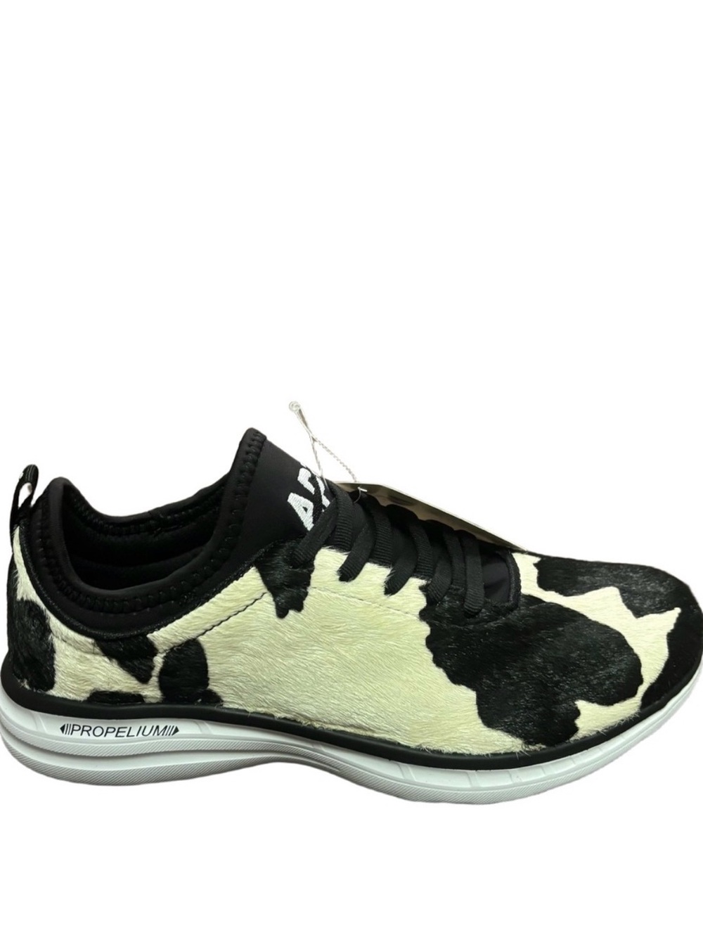 APL Women's Sneaker Size 6.5
